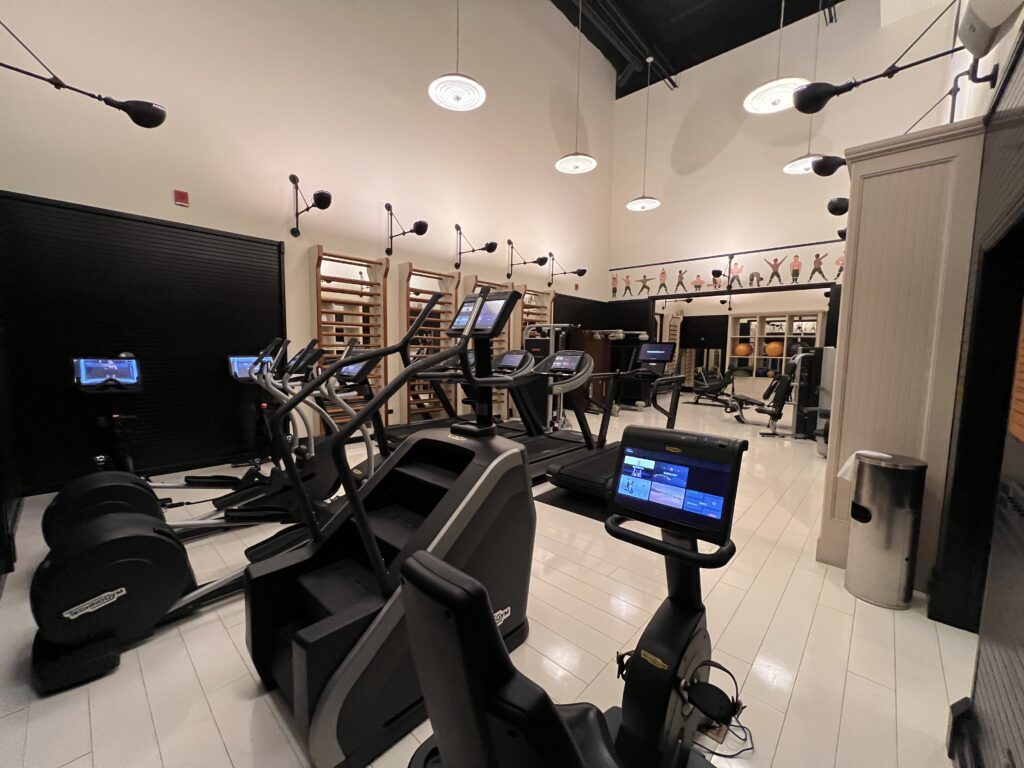 Fitness center at Chicago Athletic Association