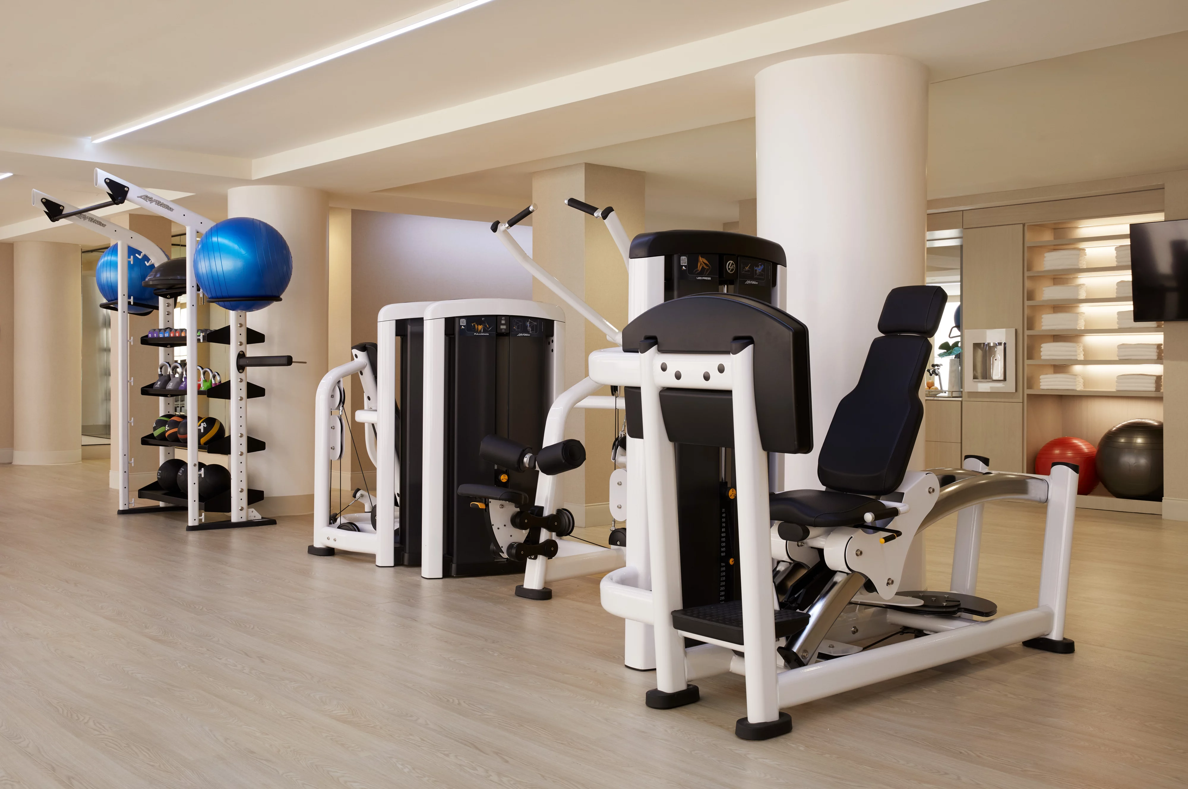 Fitness center at InterContinental Indianapolis