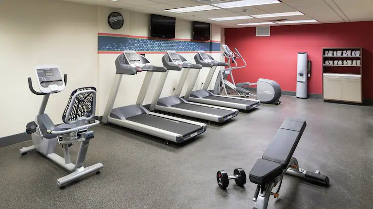 Fitness center at Hampton Inn & Suites Atlanta-Downtown