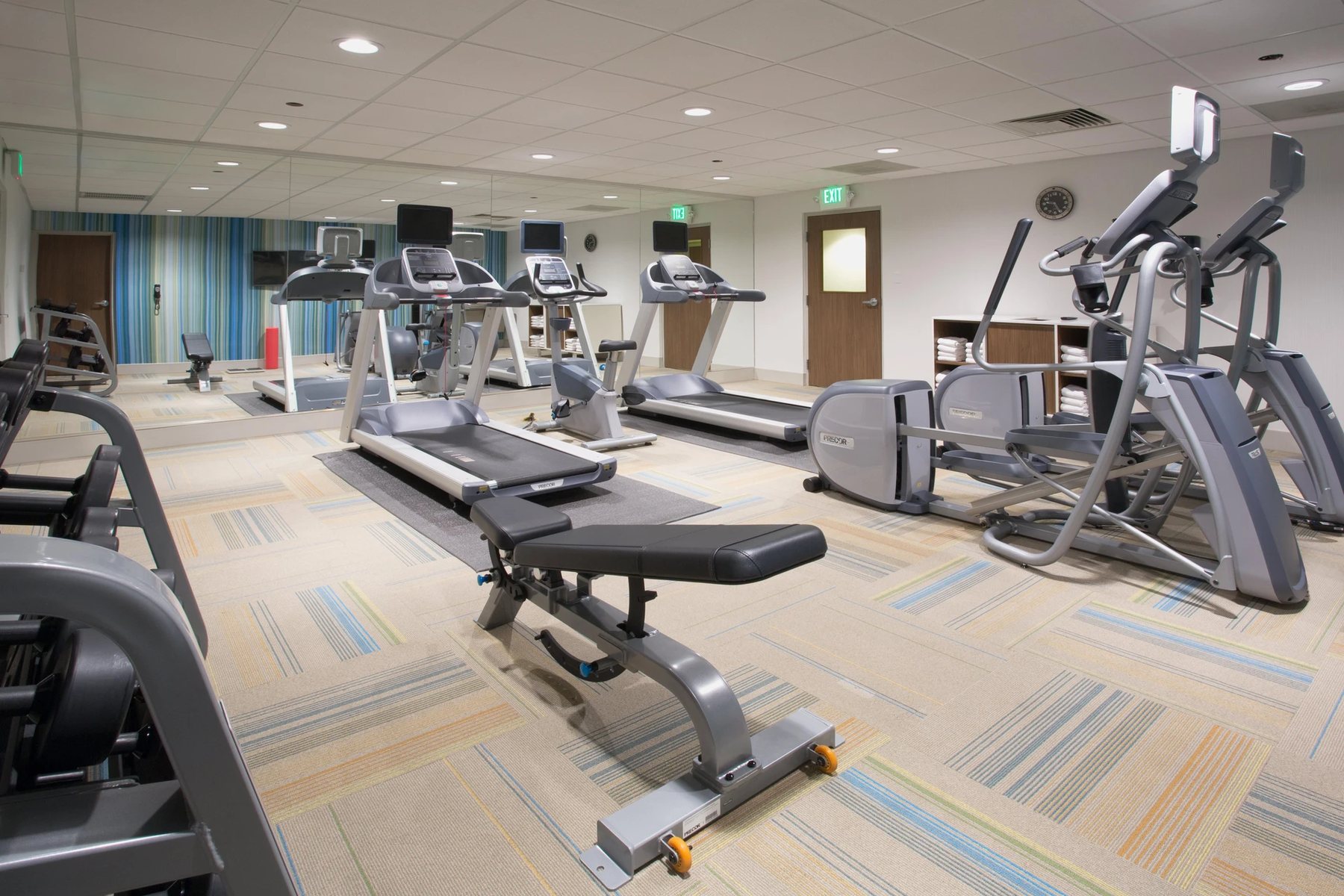 Fitness center at Holiday Inn Express & Suites San Jose Airport by IHG